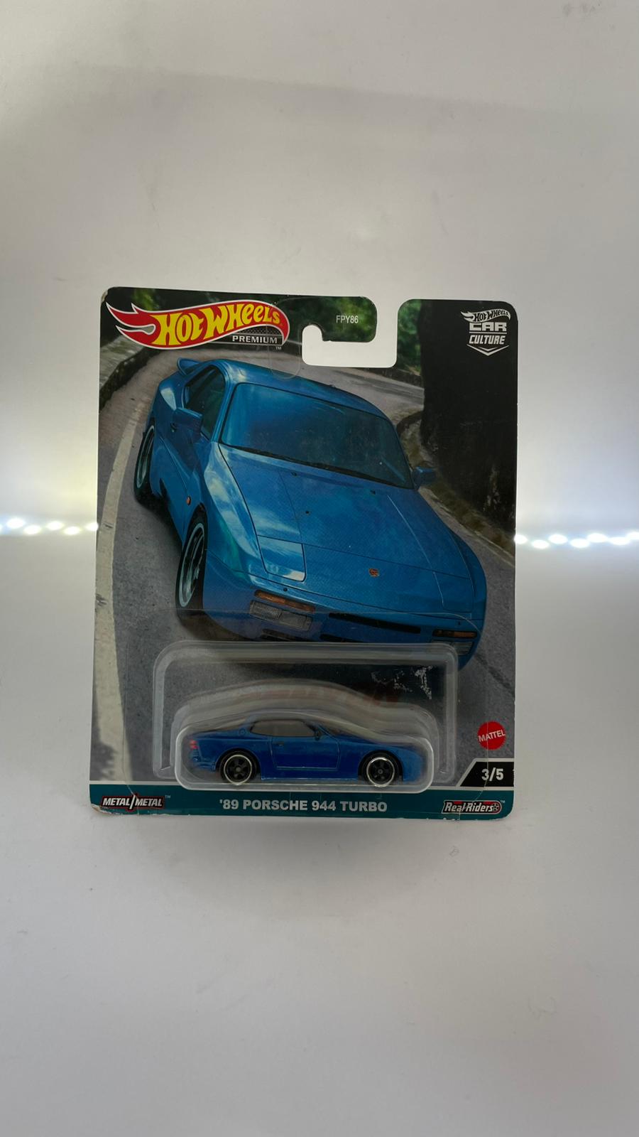 Hot Wheels Car Culture '89 Porsche 944 Turbo (Variant)